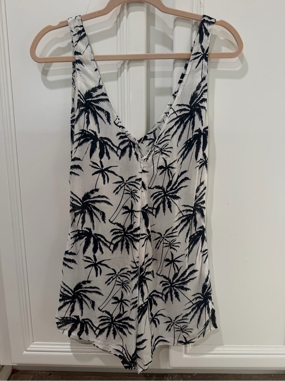Women's White & Black Palm-Print Romper